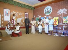 जनजातीय परंपराओं और संस्कृति पर आधारित भव्य प्रदर्शनी का राष्ट्रपति श्रीमती द्रौपदी मुर्मु ने किया अवलोकन