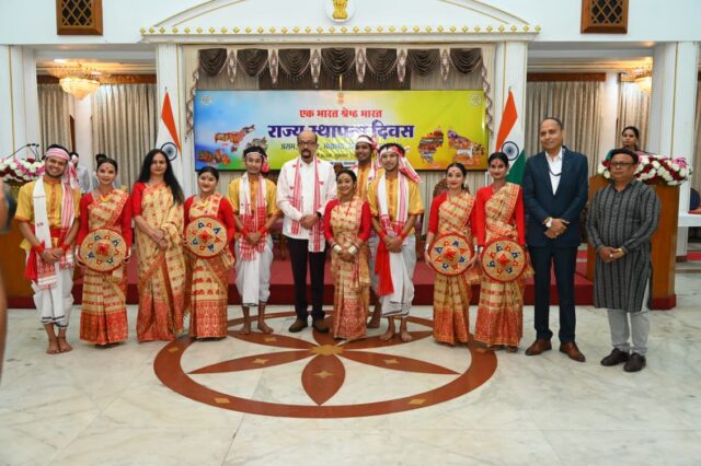 1772814543_d8723c1940fcca640dec