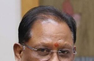 मुख्यमंत्री श्री विष्णु देव साय ने विधानसभा अध्यक्ष डॉ. रमन सिंह को वैवाहिक वर्षगांठ पर दी बधाई