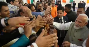 Jakarta में ‘मोदी-मोदी’ के नारों से गूंजा एयरपोर्ट, Indian Community ने किया PM का भव्य स्वागत
