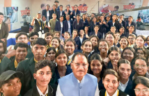 शिक्षा से विकसित छत्तीसगढ़ तक: मुख्यमंत्री श्री साय ने नीट क्वालीफाई विद्यार्थियों के साथ साझा किया भविष्य का रोडमैप