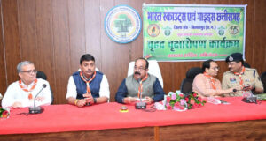 उप मुख्यमंत्री श्री अरुण साव ने किया पौधारोपण, बोले हरियाली बढ़ेगी तो पर्यावरण भी स्वस्थ और सुंदर बनेगा