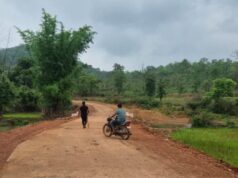 पगडंडी से पक्की सड़क तक पहुंचा अबुझमाड़
