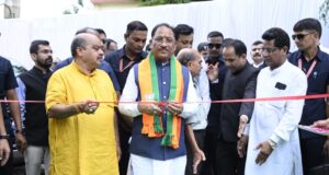 देश की आजादी में छत्तीसगढ़ के वीर नायकों का योगदान नई पीढ़ी तक पहुंचाना हमारा दायित्व : मुख्यमंत्री श्री विष्णु देव साय