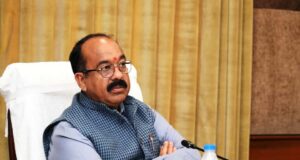 उप मुख्यमंत्री श्री अरुण साव ने विकास कार्यों और योजनाओं के क्रियान्वयन की समीक्षा की