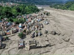 बाढ़ से बुरी तरह प्रभावित नेपाल के लिए भारत ने भेजी 5.5 टन दवाओं की पांचवीं खेप और बचाव दल