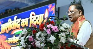 सवा लाख ‘आशीर्वाद के दीपों’ से जगमगाया खारुन तट, प्रधानमंत्री श्री नरेंद्र मोदी के स्वस्थ और दीर्घायु जीवन के लिए हुई महाआरती