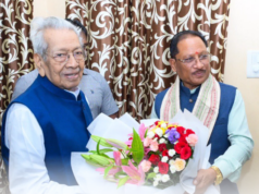 मुख्यमंत्री श्री विष्णु देव साय ने छत्तीसगढ़ के पूर्व राज्यपाल श्री विश्वभूषण हरिचंदन से की सौजन्य भेंट