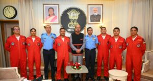 राज्यपाल श्री रमेन डेका से एयर ऑफिसर कमांडिंग श्री नंदा कुमार बाला ने की सौजन्य भेंट